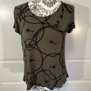 Camouflage green BICYCLE TIRE graphic tee women's size medium